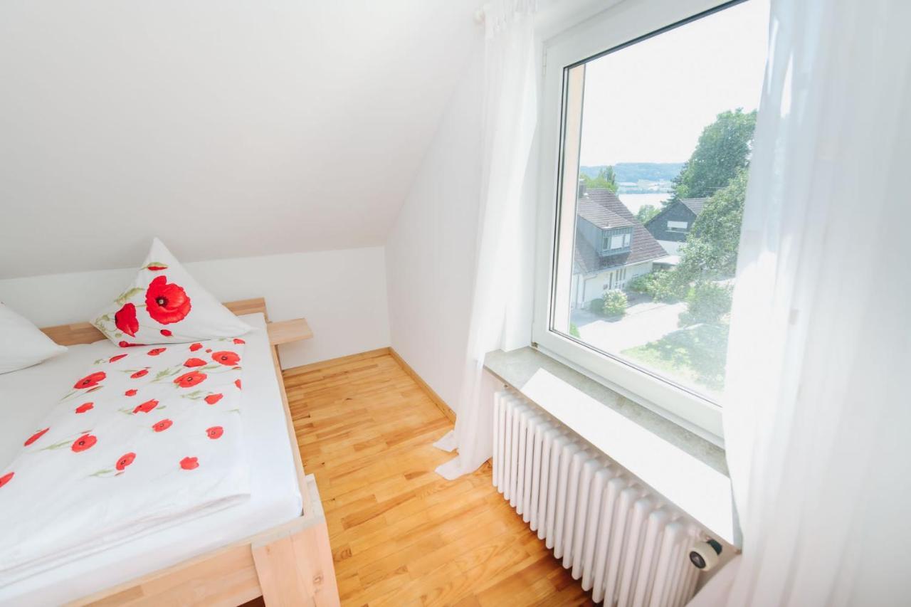 Ferienwohnung Menzer Am See Онинген Екстериор снимка